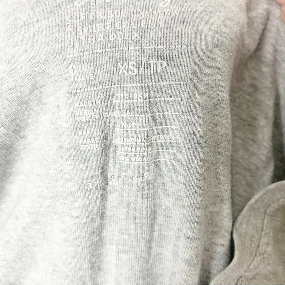 GAP Supersoft V-Neck Long Sleeve Tee (XS) – Pima Cotton Modal, Light Grey - Picture 6 of 8